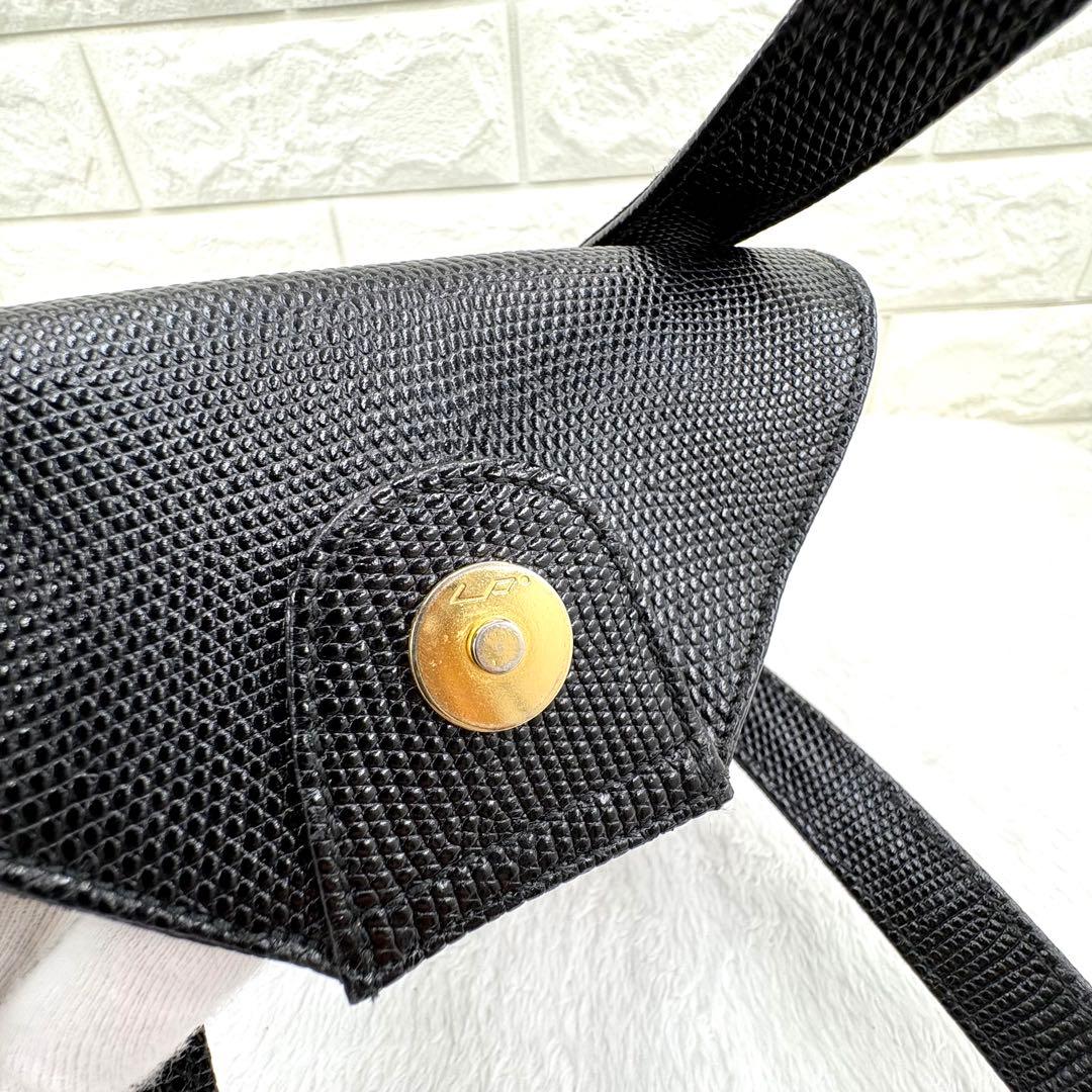 【美品】Ferragamo　フェラガモ　ヴァラリボン　ハンドバッグ　リザード