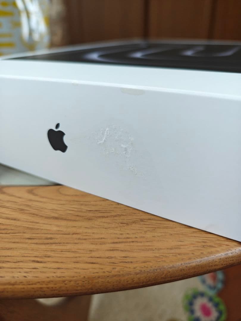 16インチ　MacBook Pro　M4 Maxチップ　36GB　1TB