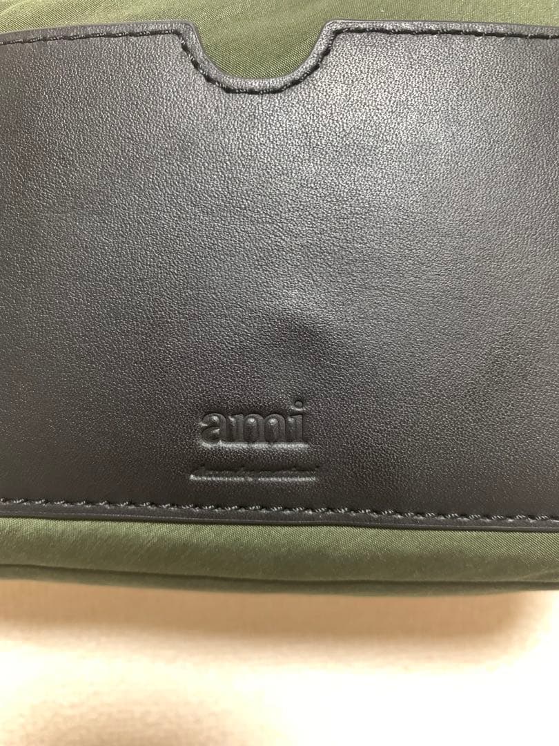 専用　アミパリスAmi de Coeur コンパクトショルダーバッグ　カーキ