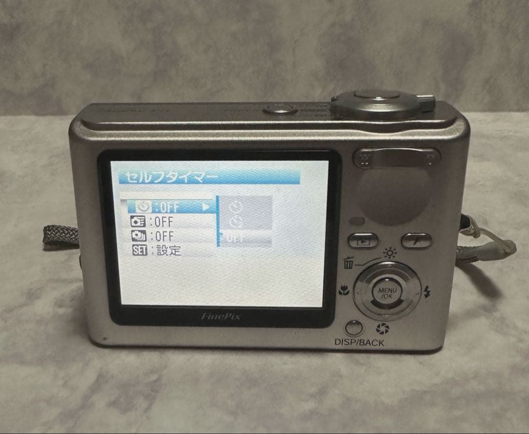 Fujifilm FinePix F11 6.3メガ　デジカメ　セット