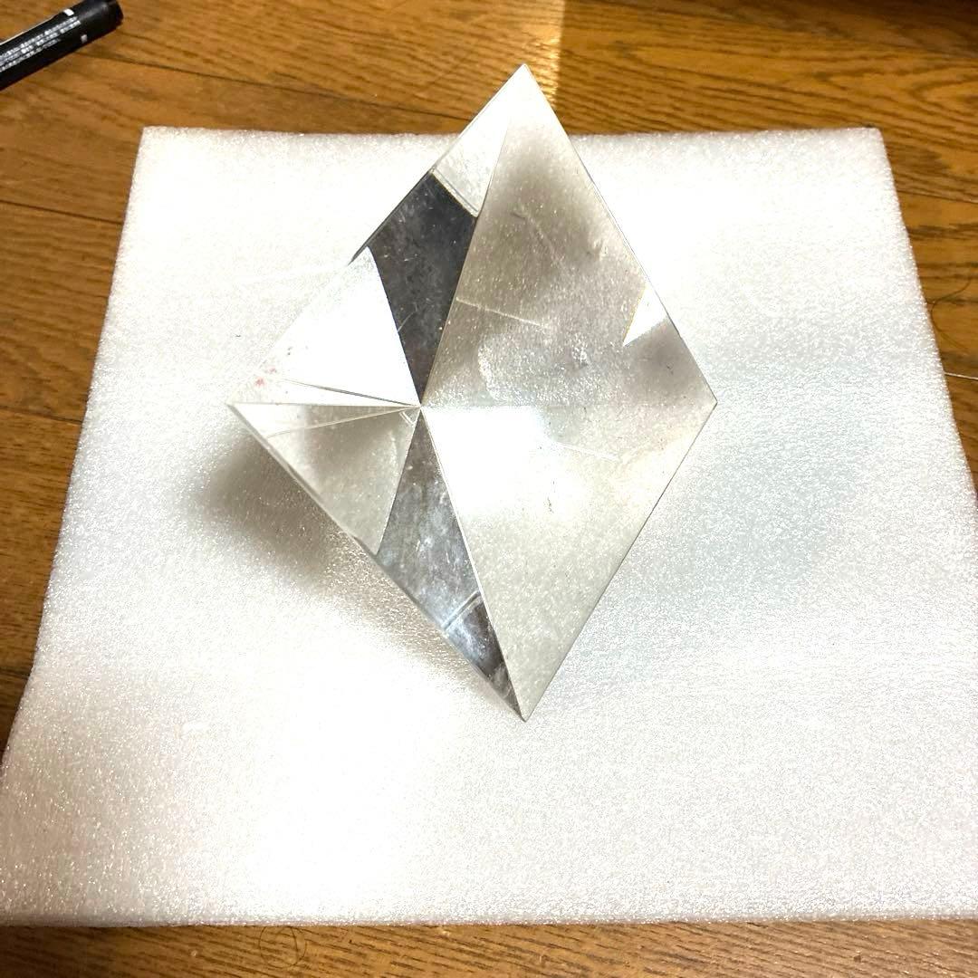 宇宙パワークリスタルピラミッド♡大サイズ♡透明感抜群!! 759g