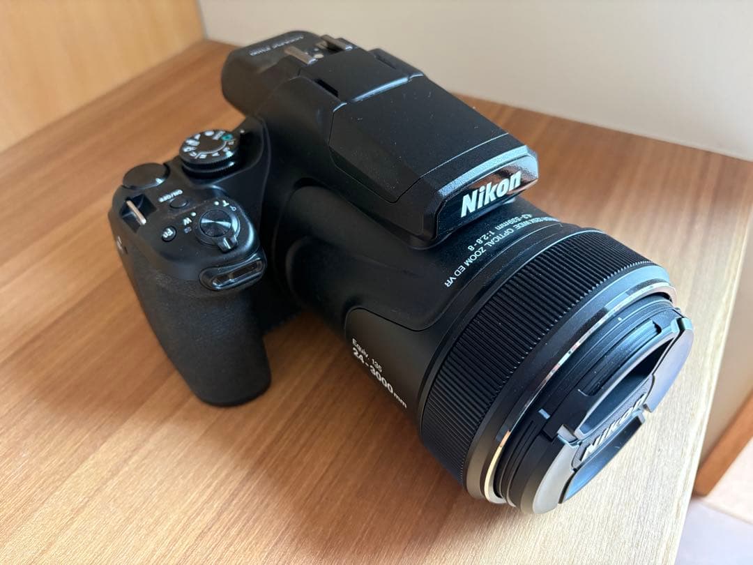 極美品NikonCOOLPIX P1100(P1000)付属品完備