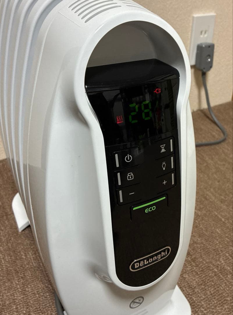 DeLonghi デロンギオイルヒーター NJ0505E