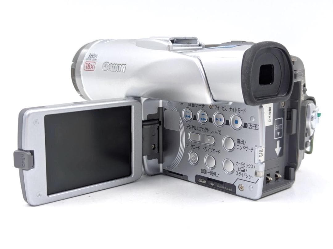 miniDVのダビングに！ Canon ビデオカメラ DM-FV M100 01