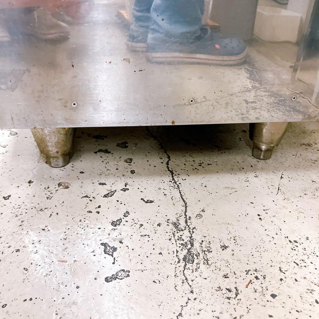 ステンレス 食器棚 調理台 厨房 業務用 飲食店 吊戸棚 750×450×700