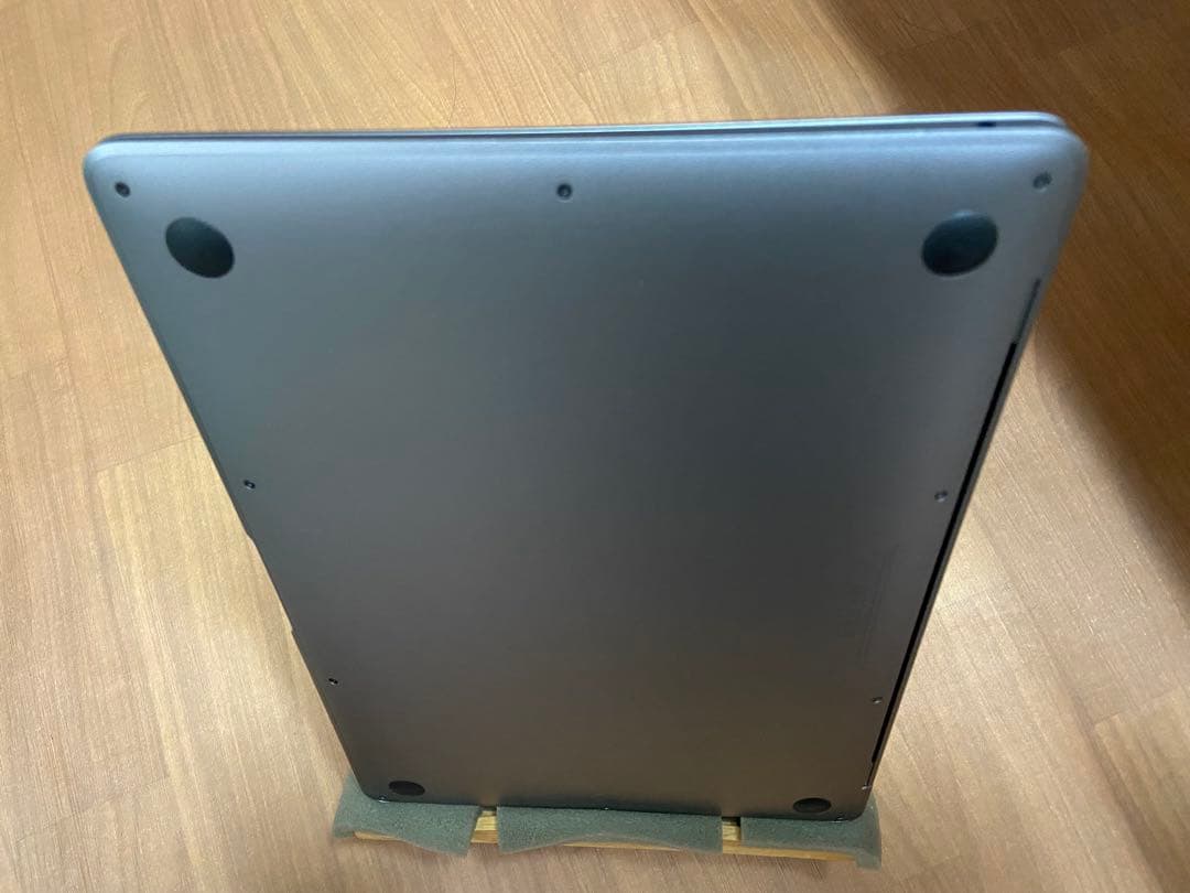 MacBook本体 2019 Apple MacBook Air A1932 i5 8GB256GB