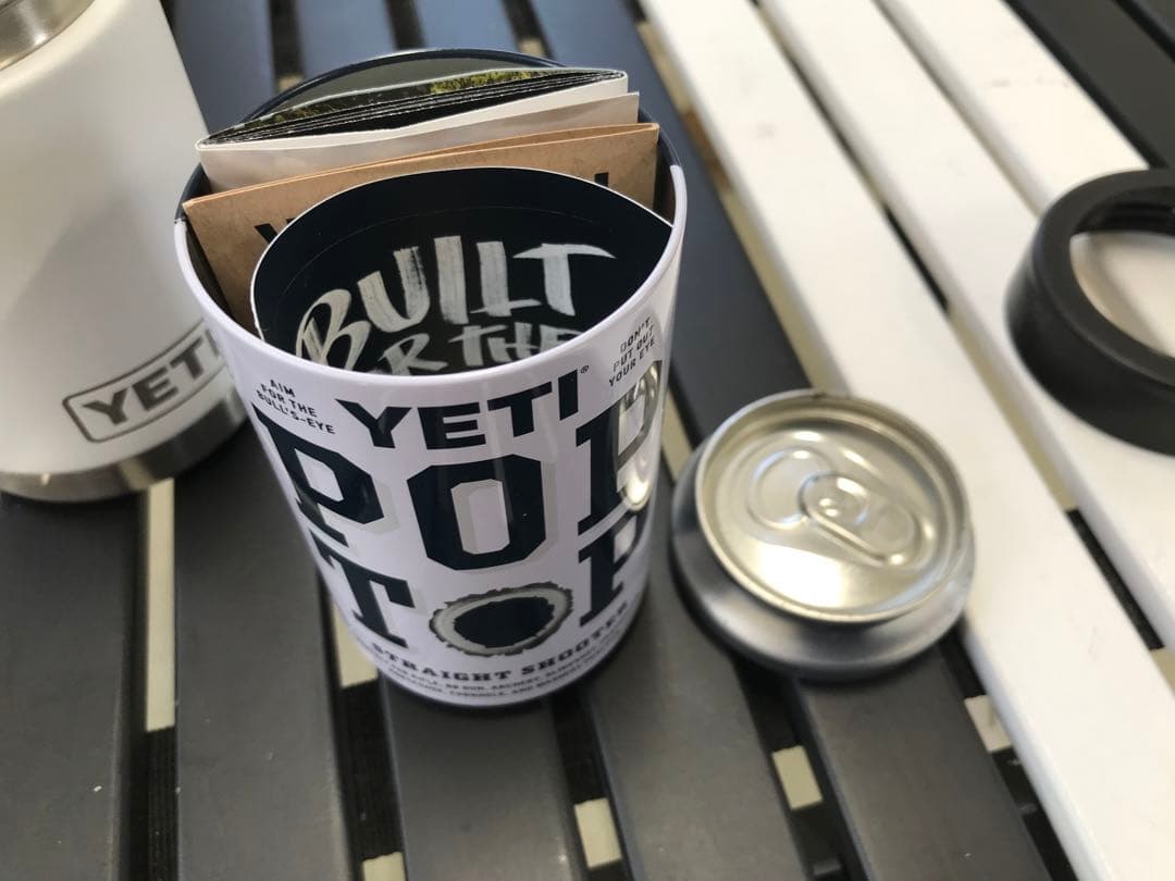 YETIランブラー 12オンス コルスター 保冷缶ホルダー ホワイト2個