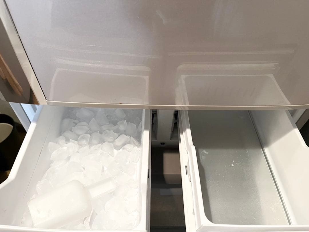 日立　冷凍冷蔵庫：5ドア 定格内容積415L（R-S420CM）（T）型