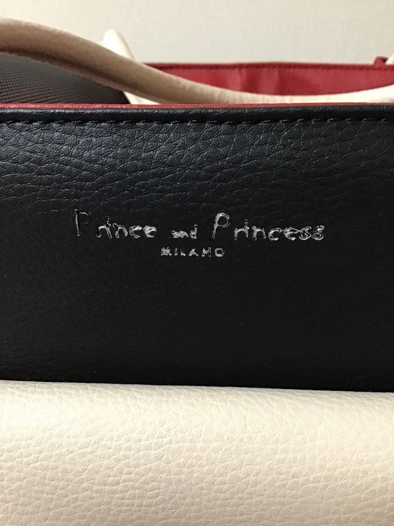 《値下げ》Prince and Princess ペットキャリーバッグ