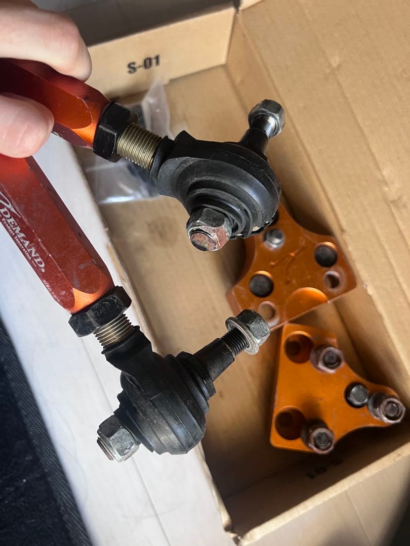 T-Demand 70カムリ　タイロッドエンド