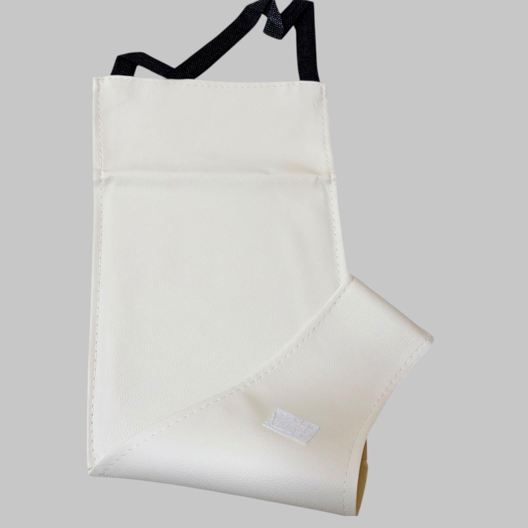 BTM 折りたたみ マッサージベッド コンパクト ホワイト エステ