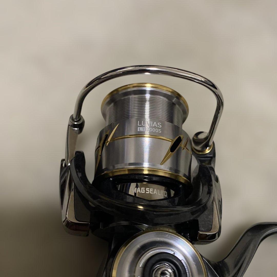 【極美品】ダイワ 20ルビアス FC LT2000S-XH