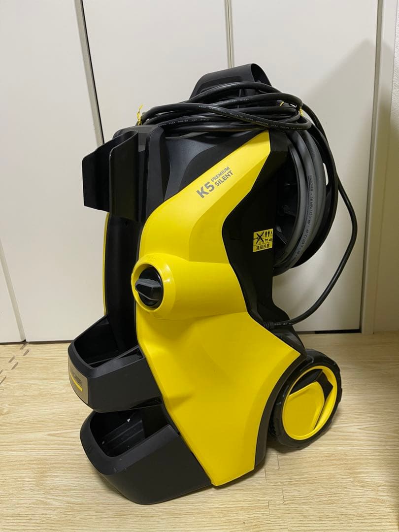 Kärcher K5 プレミアムサイレント 高圧洗浄機本体　60HZ 西日本対応