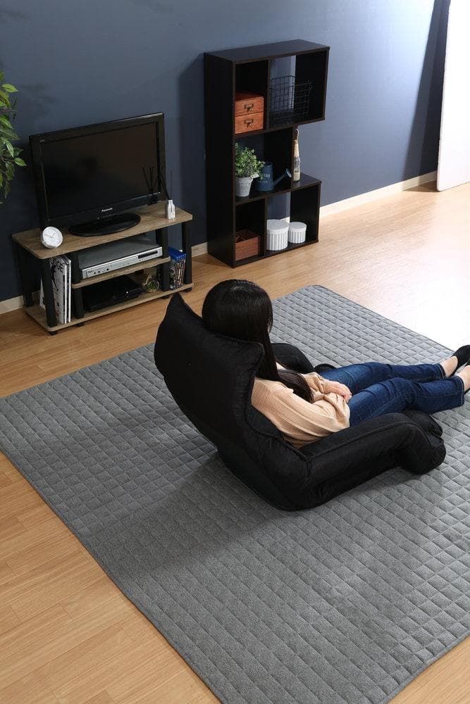 【新品・送料無料】リクライニング座椅子　モコ　ＢＫ