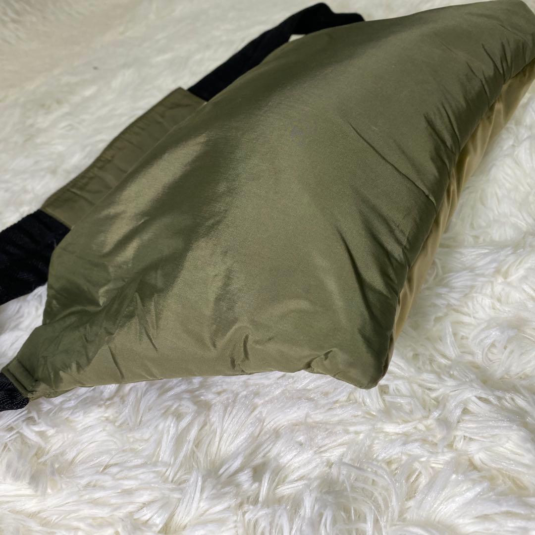 希少✨PRADA ギャランティーカード付き　ウエストポーチ　ボディーバッグ