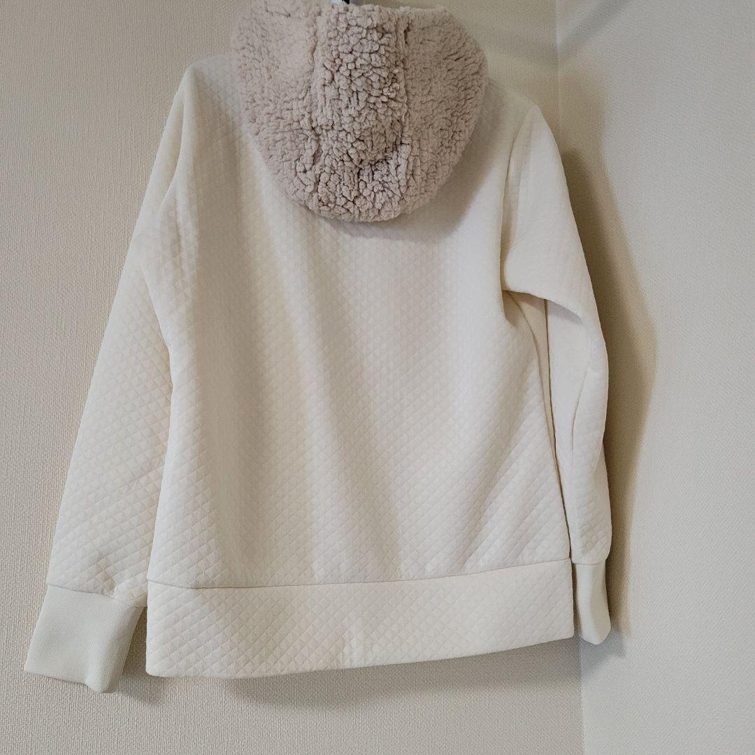 入手困難 美品 プリンス アイボリー キルティングパーカー フリースフード付き