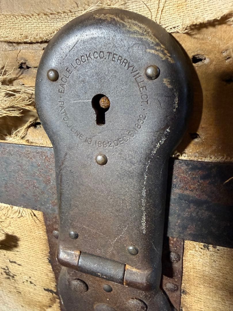 1880s EAGLE LOCK CO 米国製船旅トランク 希少140年物
