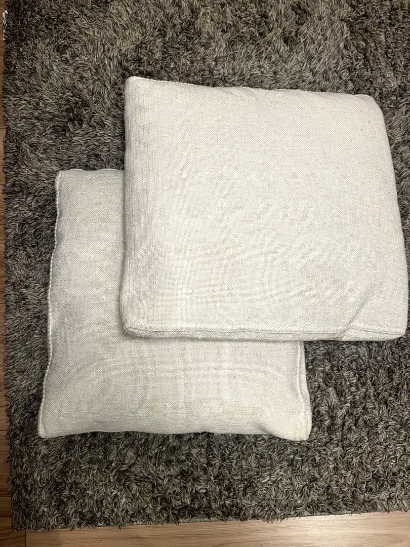 B&B Italia クッション　Charles チャールズ