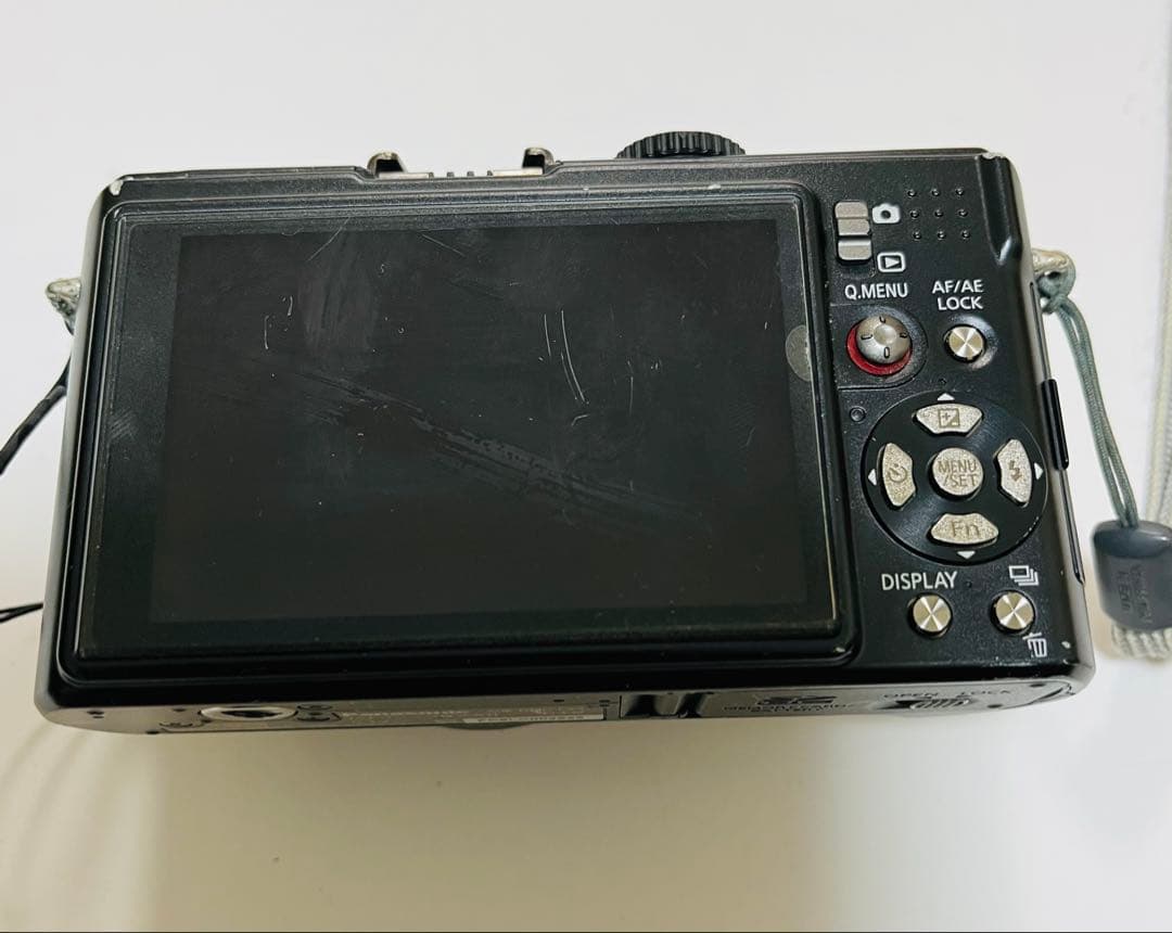 【すずめ様】LUMIX DMC-LX3 ライカレンズ ケース付