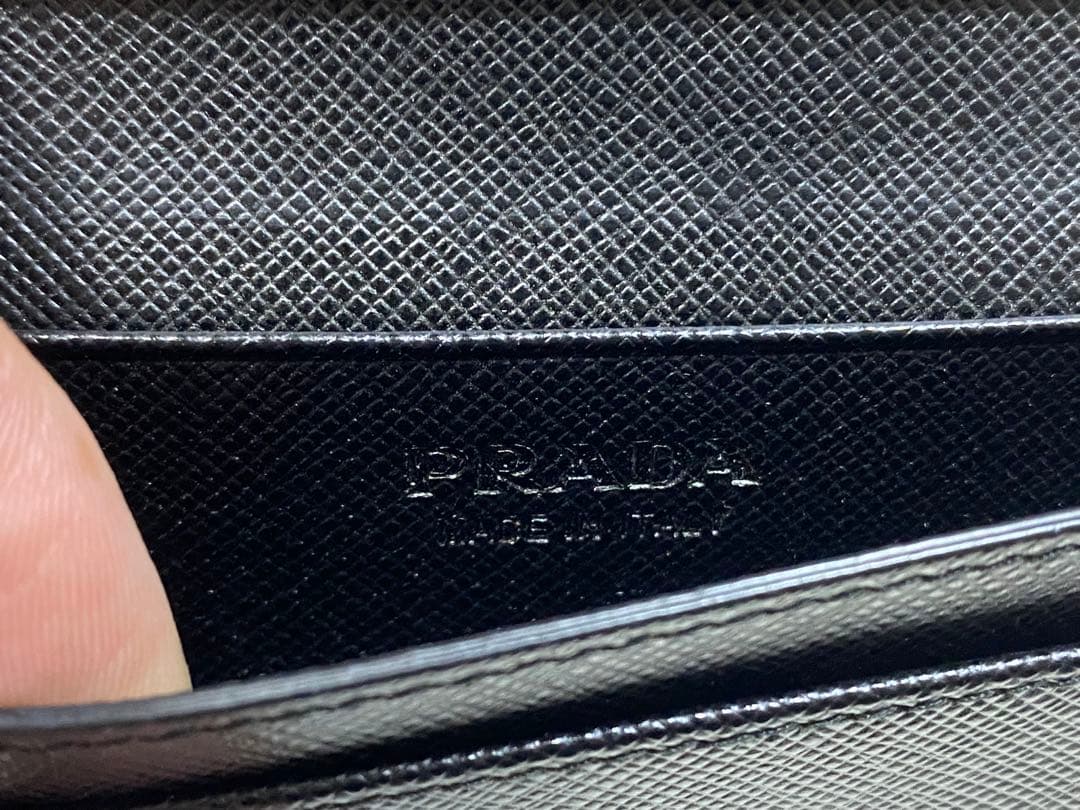 【最終値下】PRADA 名刺入れ メンズ サフィアーノレザー カードホルダー