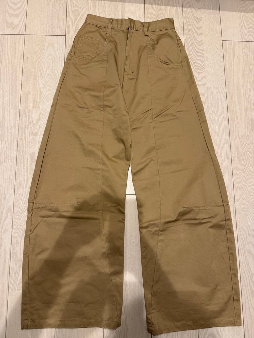 ⭐︎新品未使用⭐︎donoban 完売商品　ハイウエストカーブチノ