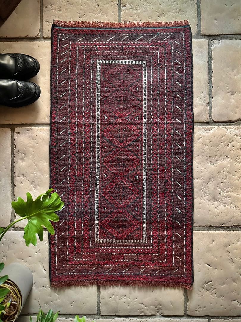 トライバルラグ　ヴィンテージラグ　アフガン　バルーチ族　プリミティブアート　美品