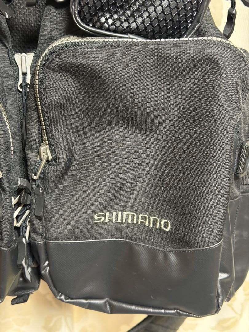 シマノ　サーフトリッパーベスト　VF-275W BLACK Mサイズ