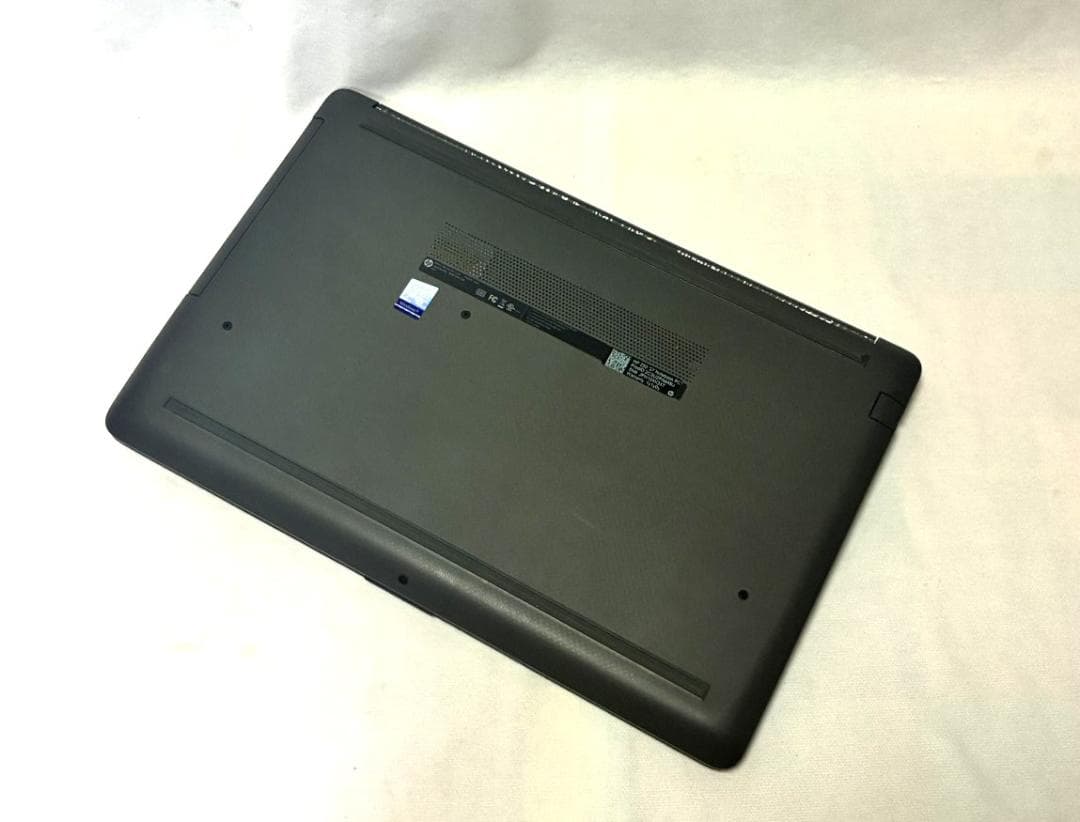 美品 HP 250 G7 i5 10世代 SSD256GB DVDマルチ 15型