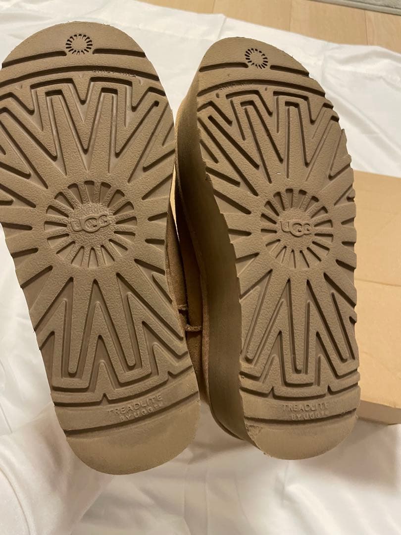 【美品】UGGクラシック ウルトラミニプラットフォーム ブーツ 23cm