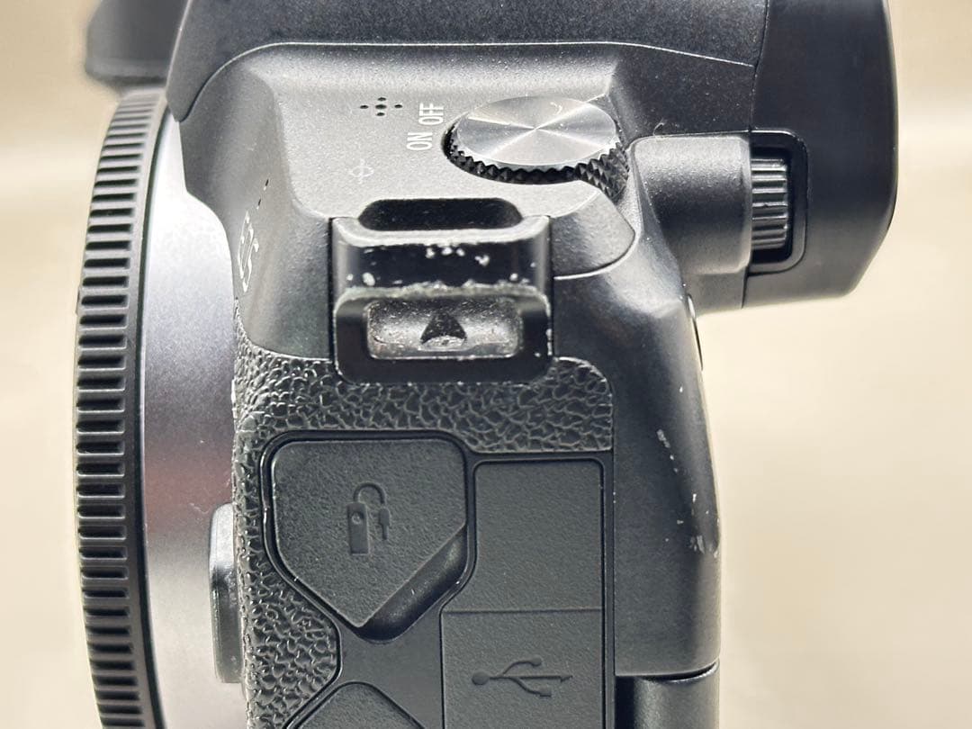 Canon EOS R ボディ