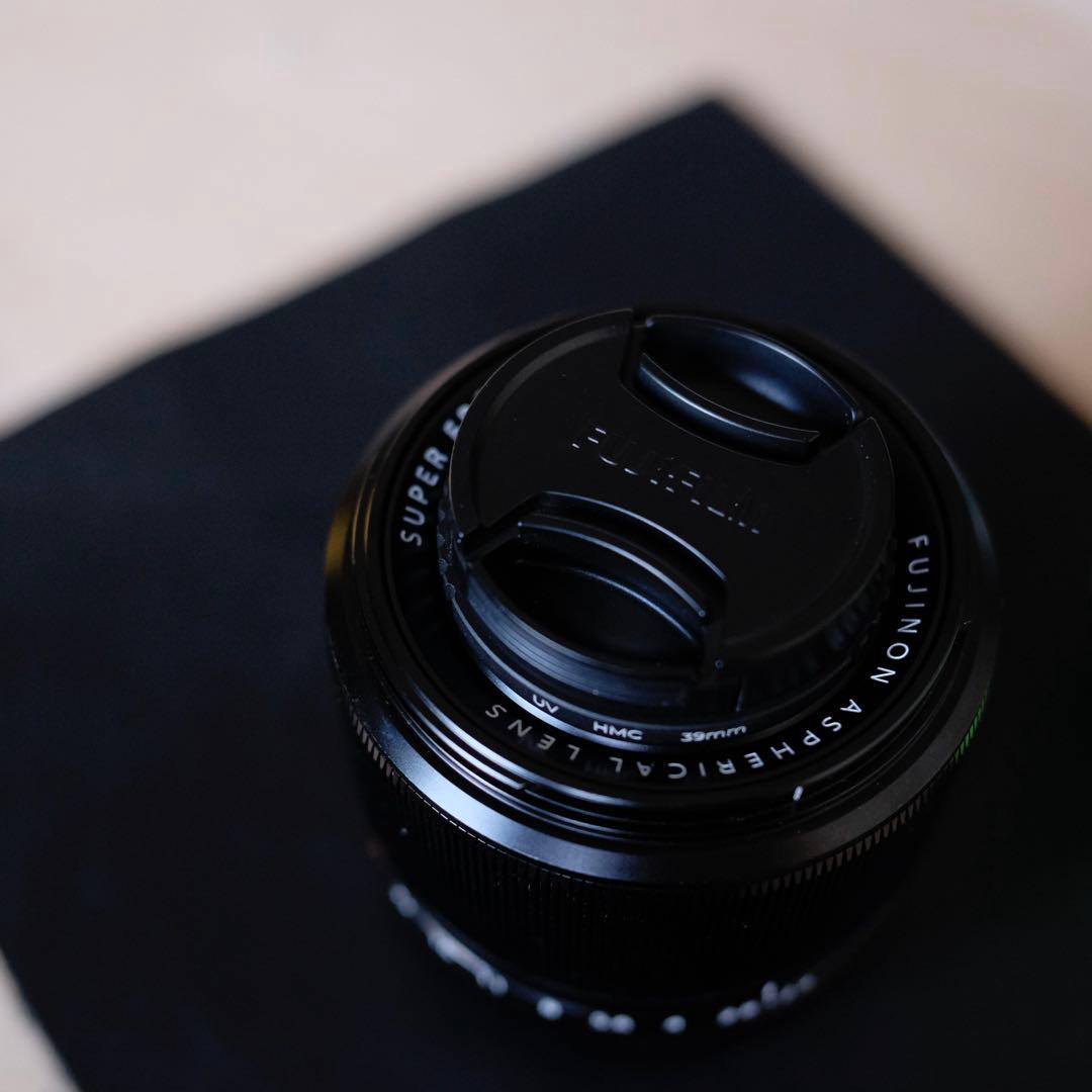 【良品】富士フイルム FUJIFILM XF 60mm F2.4 マクロレンズ
