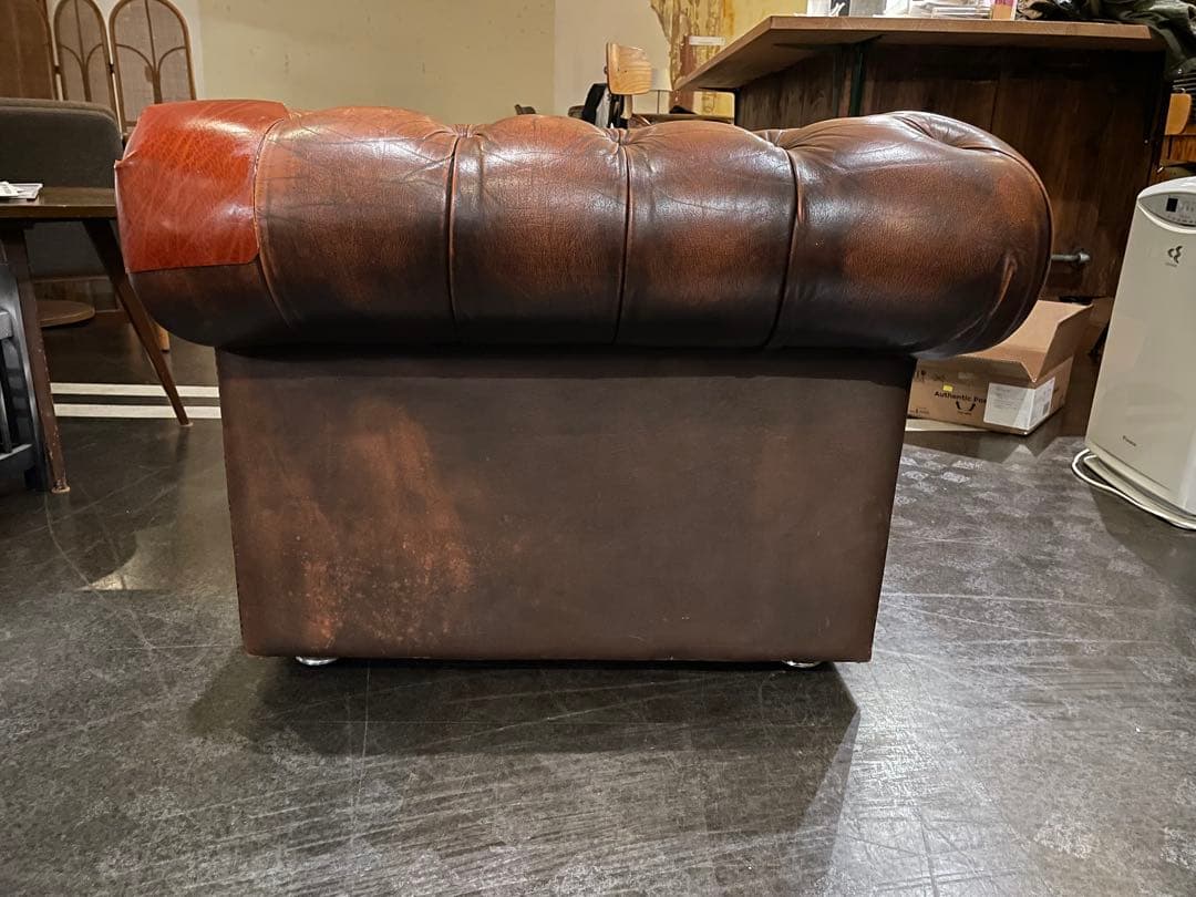 チェスターフィールド　1人掛けソファ