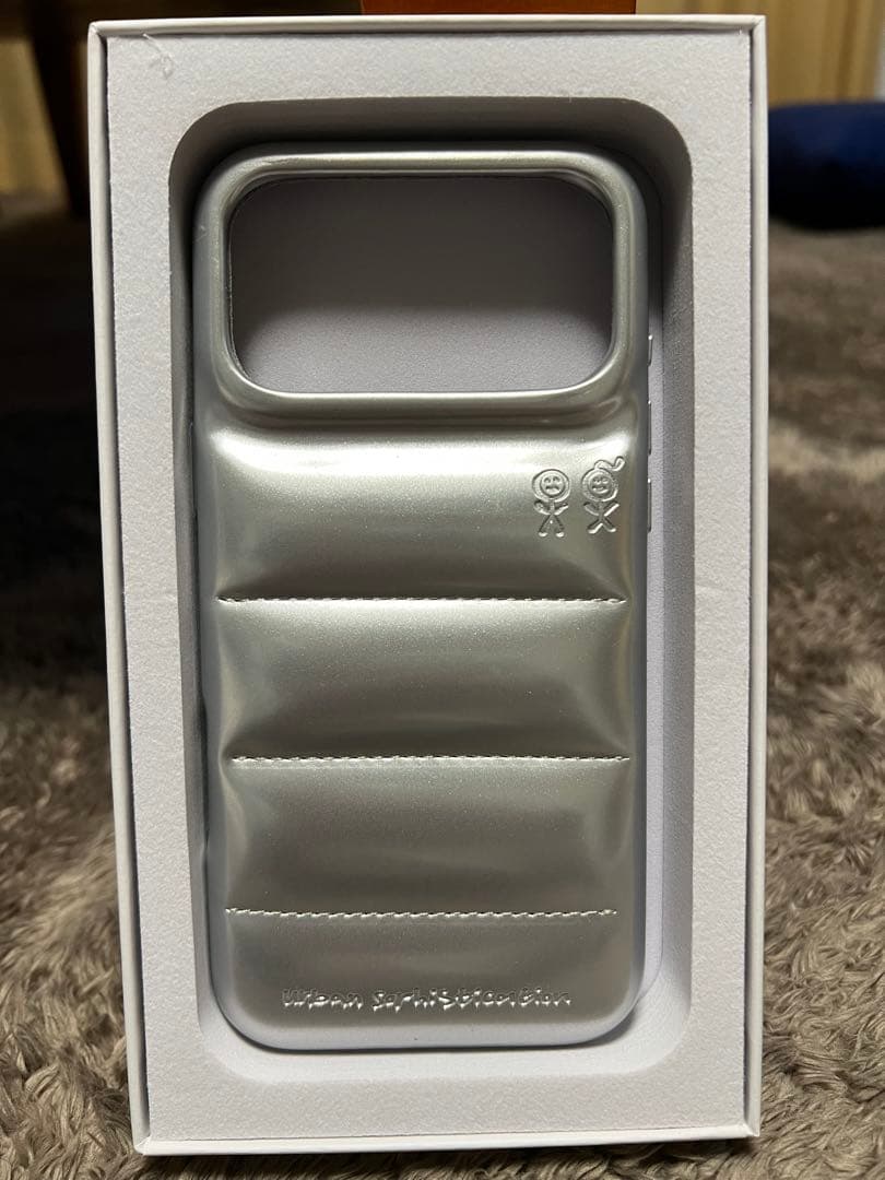 Urban Sophistication シルバー　iPhoneケース