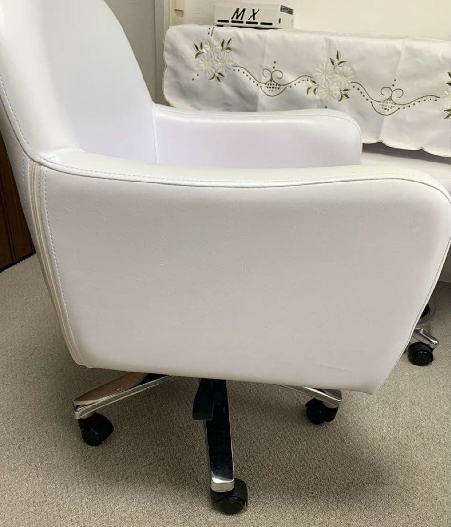 スマートネイルチェア（ホワイト） カラーホワイト BEAUTY GARAGE