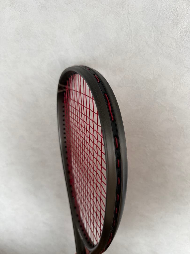 (未使用に近い)新色YONEX VOLTRAGE 8V テニスラケット