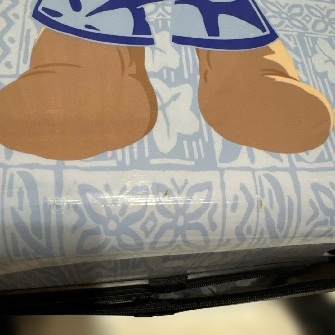 希少！ディズニー　アウラニ　ダッフィー　スーツケース