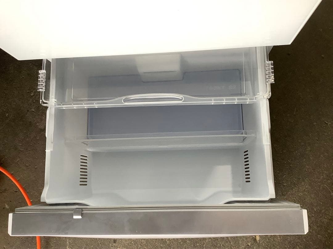 ま 三菱 6ドア冷蔵庫 MR-WX52E-W 517L