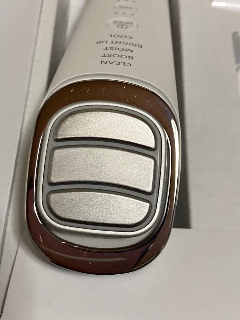 イオンブーストマルチＥＸ　IonBoost 美顔器 EH-SS85-W