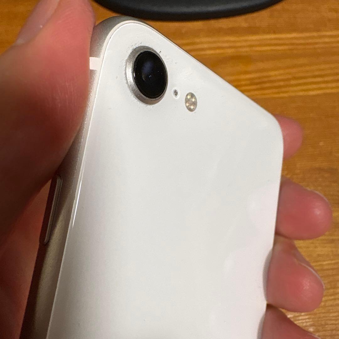 iPhone SE 第2世代 ブラック 64GB Apple バッテリー100%
