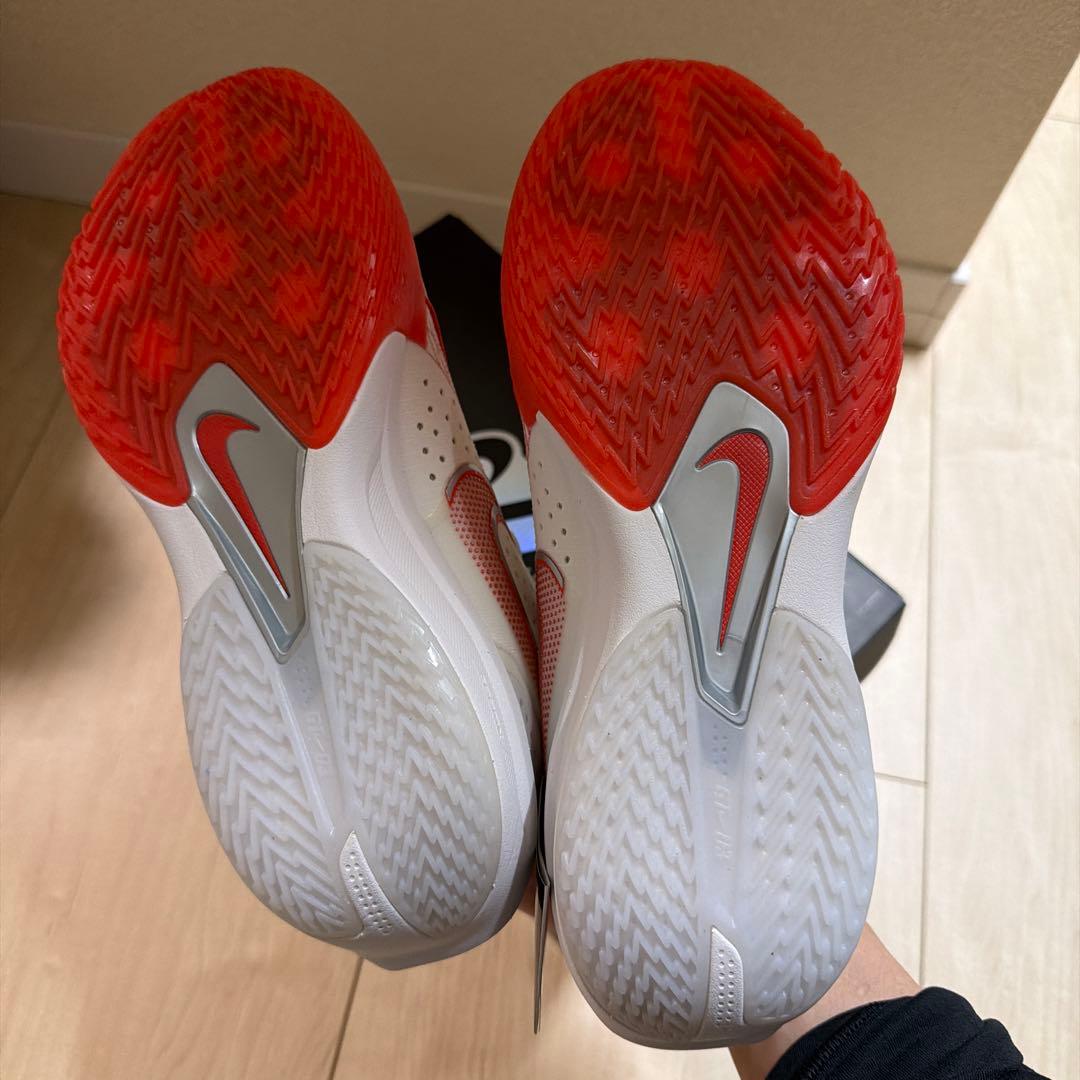 Nike GT Cut 3 バスケットボールシューズ ホワイト/レッド