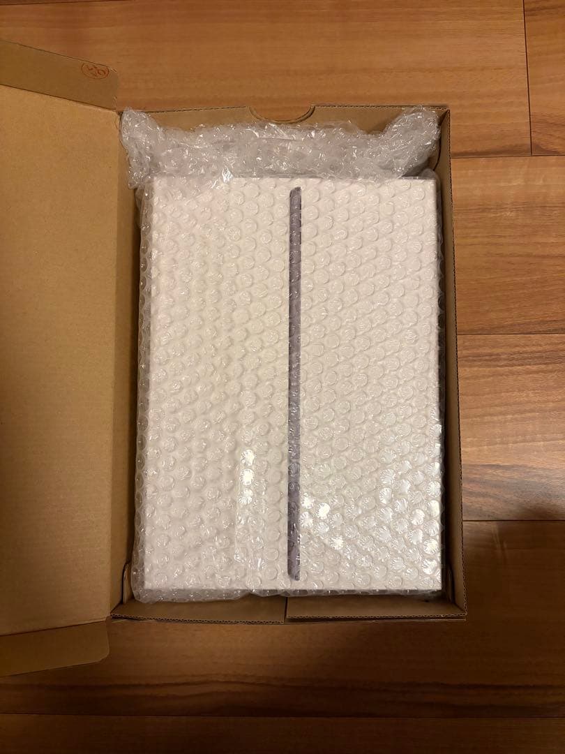 iPad 第9世代 64GB + ロジクール Combo Touch セット