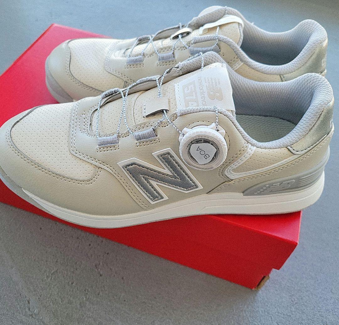 美品❣️New Balance ベージュ　ゴルフ スニーカー BOA