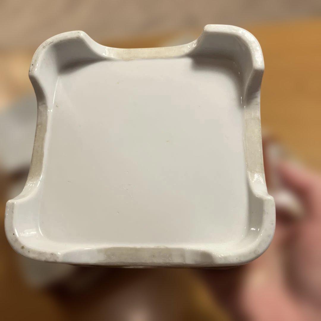 時代物　九谷焼　金襴手　百人一首カルタ紋様４段重箱