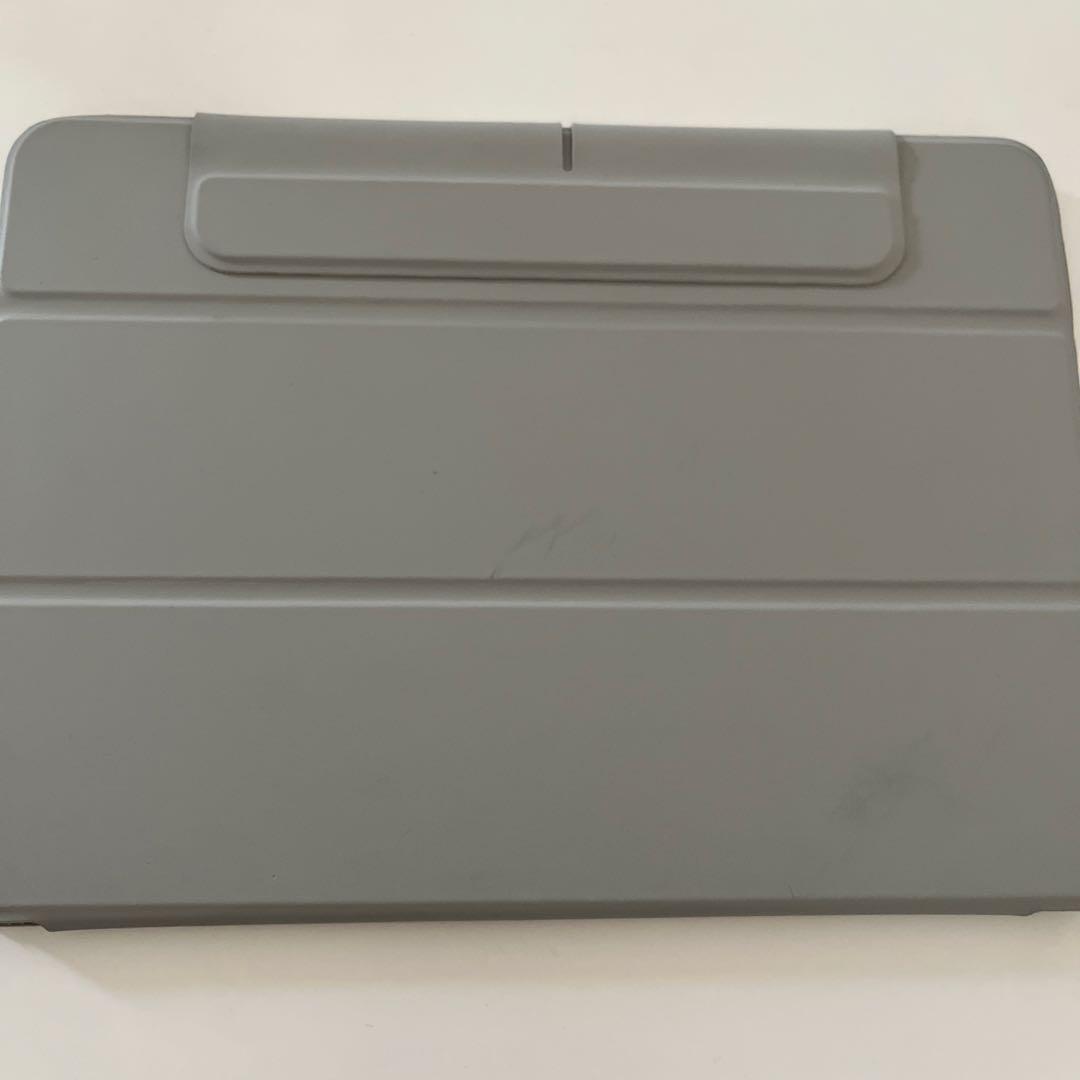 Apple iPad Pro (11インチ, 第3世代) カバー付き