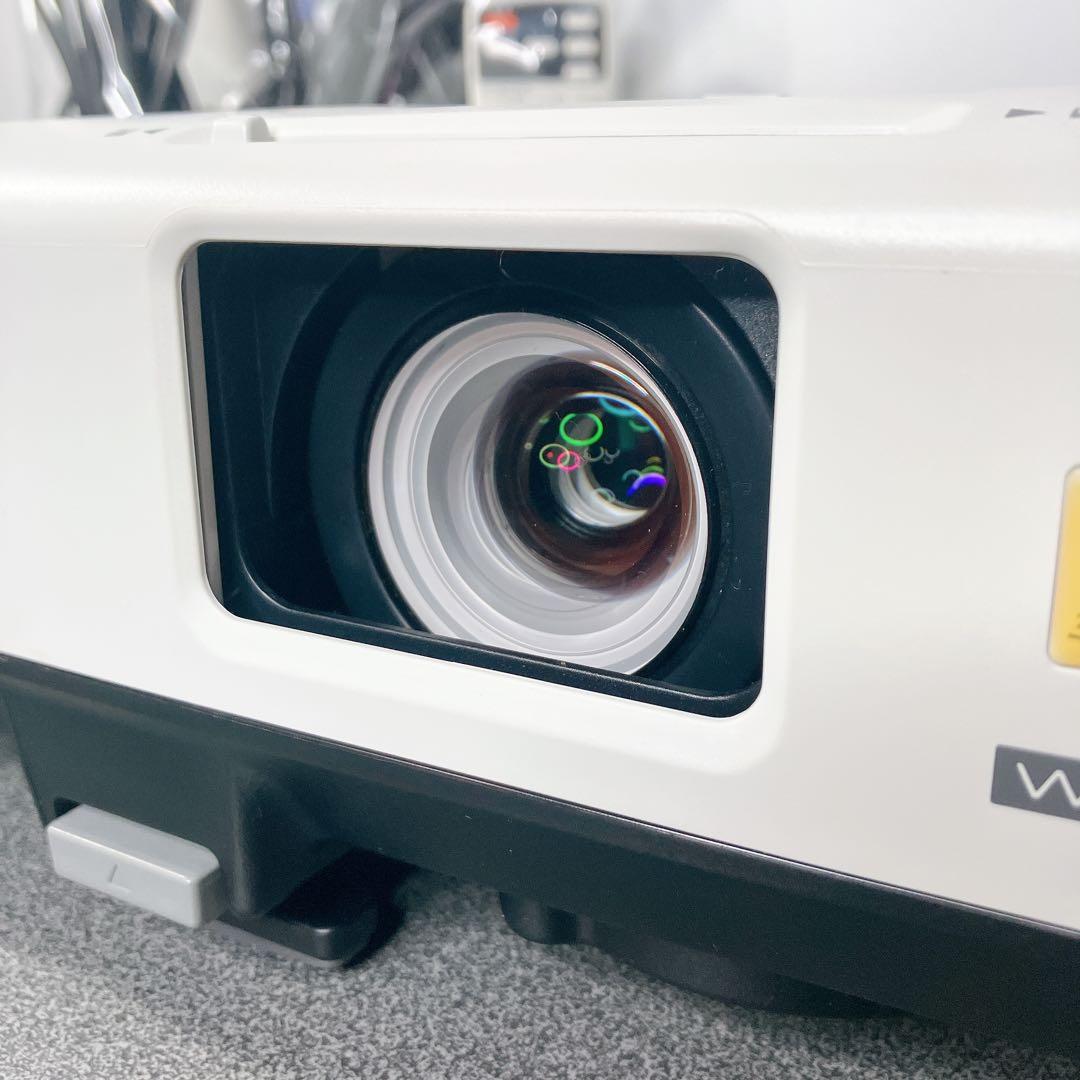 EPSON エプソン プロジェクター EB-1945W 2012年製