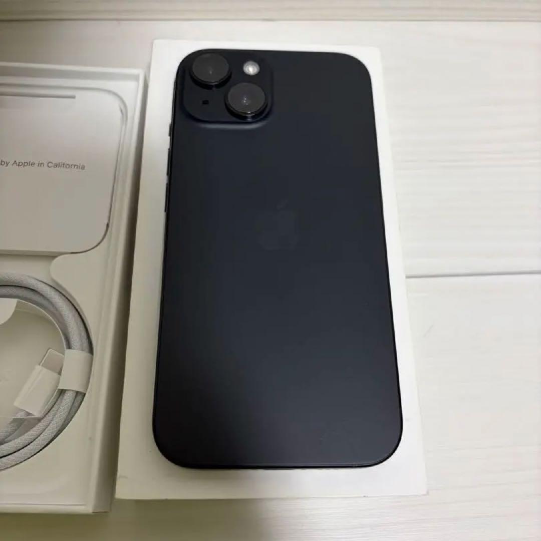 iPhone15 128GB ブラック　SIMフリー　美品