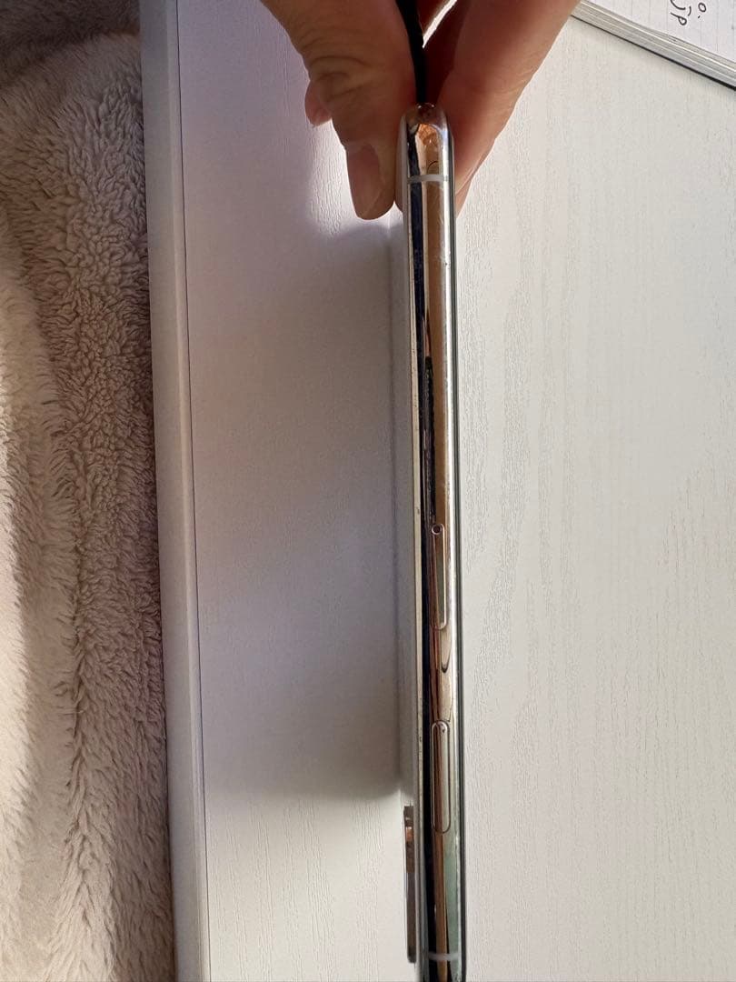 iPhoneX Silver 64GB DoCoMo SIMロック解除済み