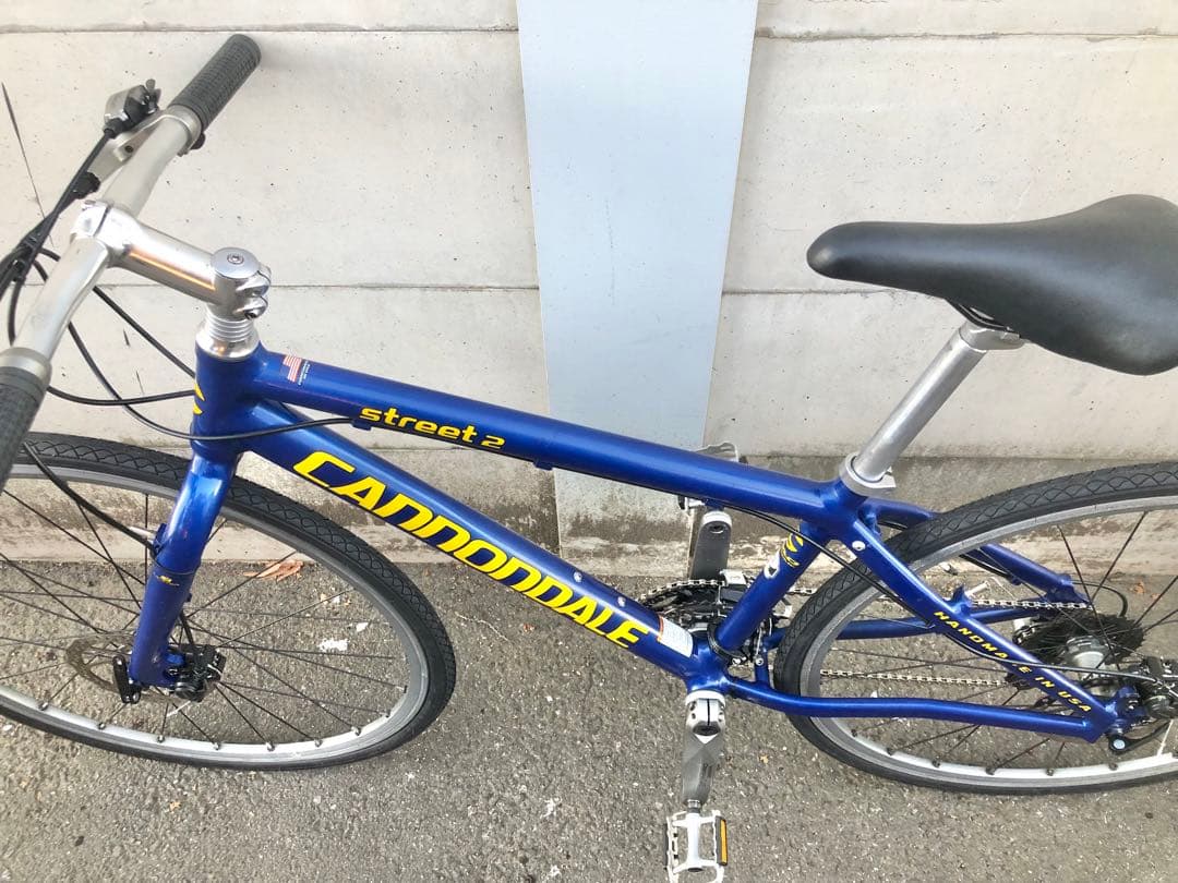 【カスタム極美品】キャノンデール　ストリート2 27速　クロスバイク　CT380