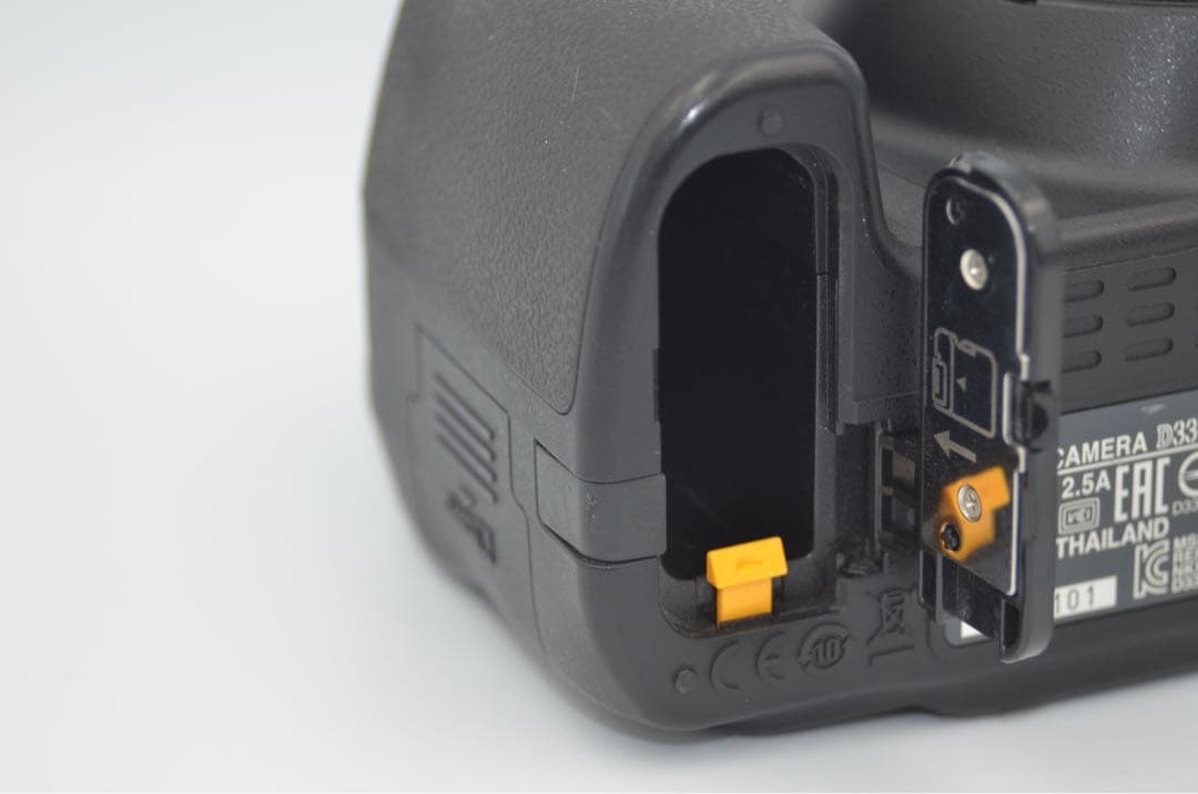 Nikon D3300 デジタル一眼レフカメラ