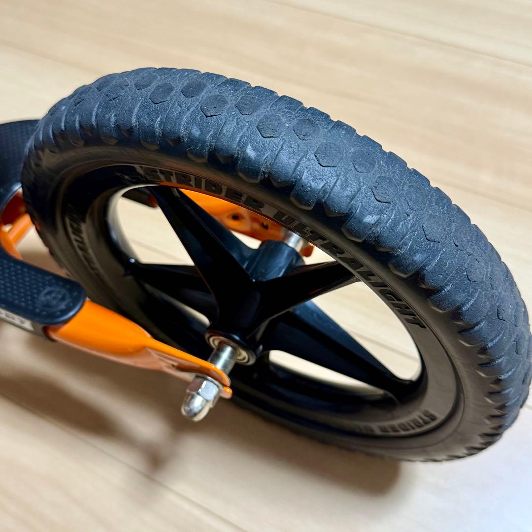 STRIDER ストライダー バランスバイク12インチ オレンジ 自転車 子ども